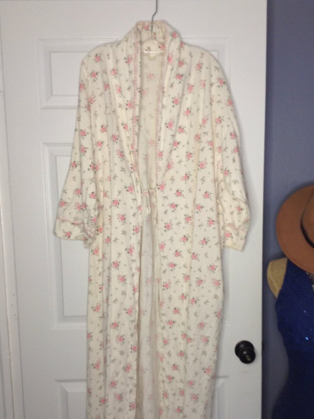 VTG 80's Victoria Secrets Gold Label floral Flannel Robe OS Grannycore Cabincore